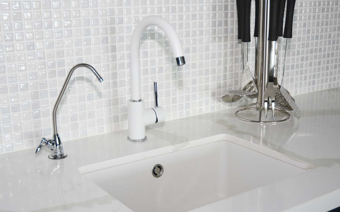 Why You Should Hire a Professional Plumber to Replace Your Faucets?