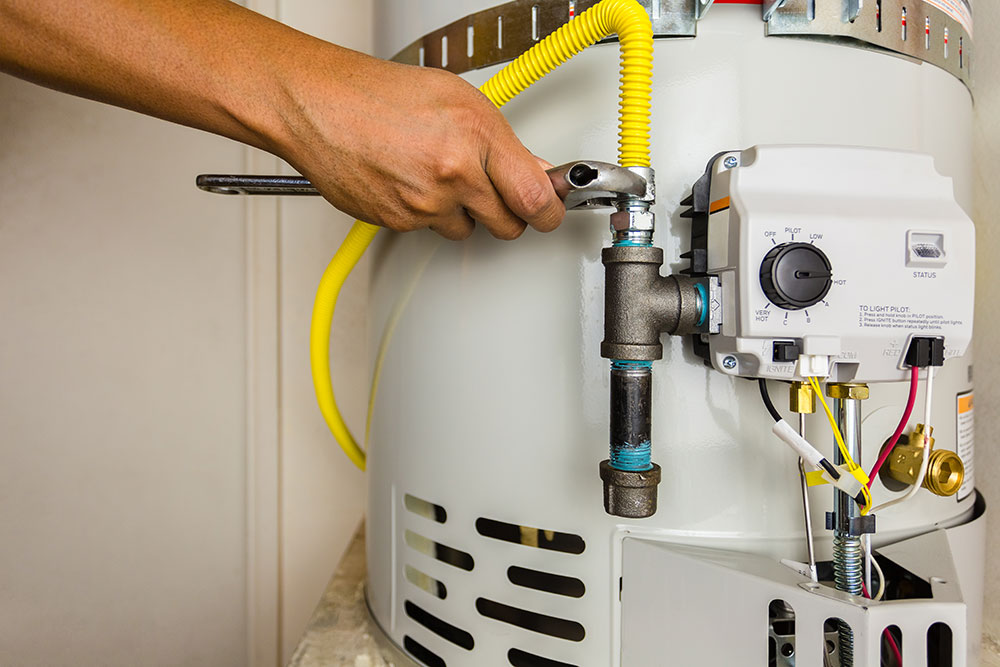 Tankless Water Heaters vs. Standard Water Heaters: AComprehensive Comparison for Your Home